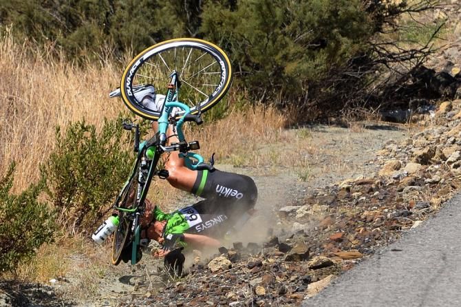 Maarten Tjallingii (Belkin) mid-crash
