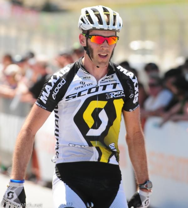 Geoff Kabush (Scott-3Rox Racing) blew the race apart on the big climb