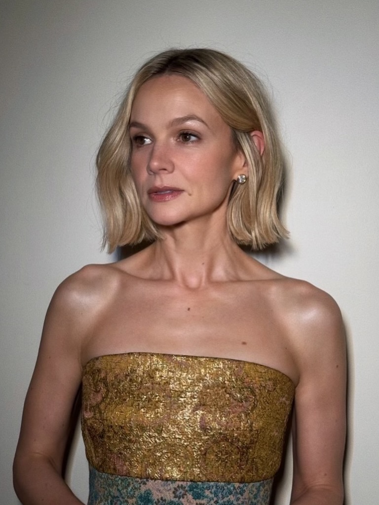 Carey Mulligan with shaggy bob