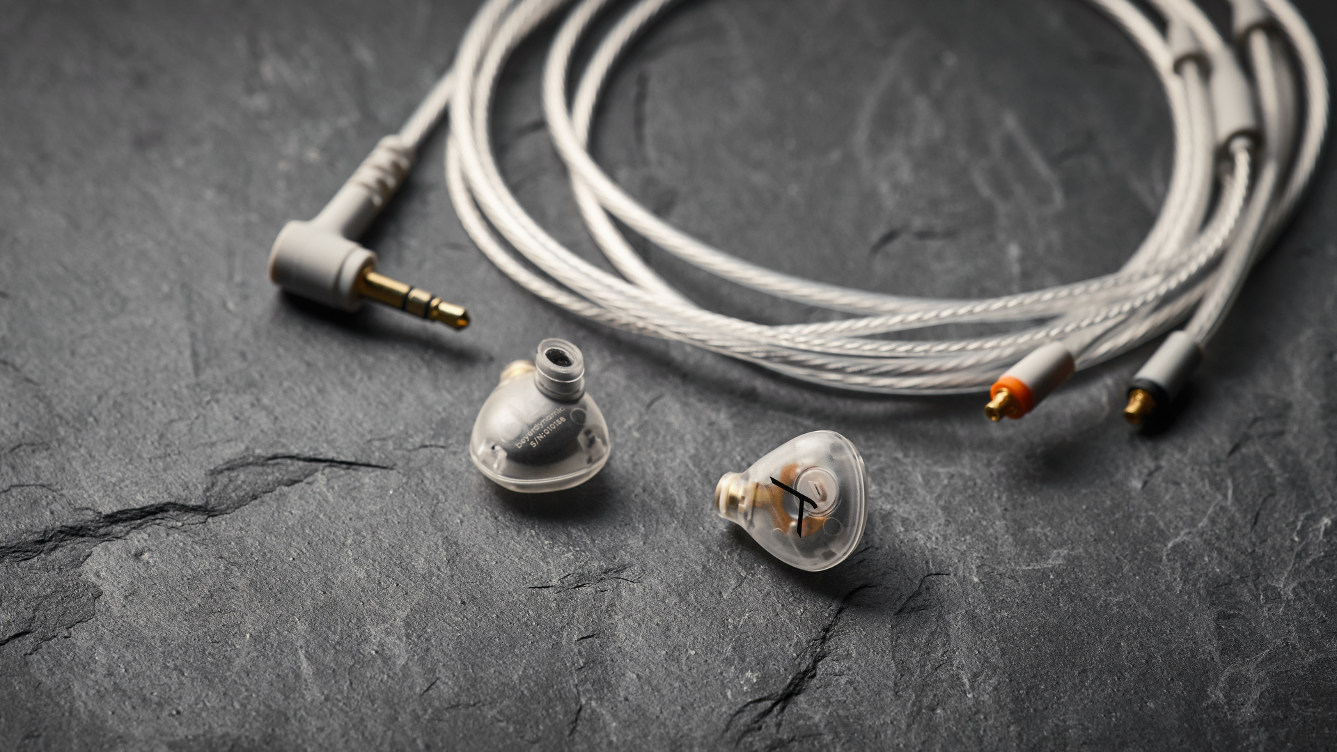 Beyerdynamic DT 30 IE