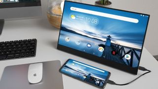 Vissles-M portable touchscreen monitor