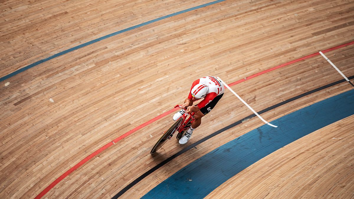 Victor Campenaerts will attempt the Hour Record in Mexico City