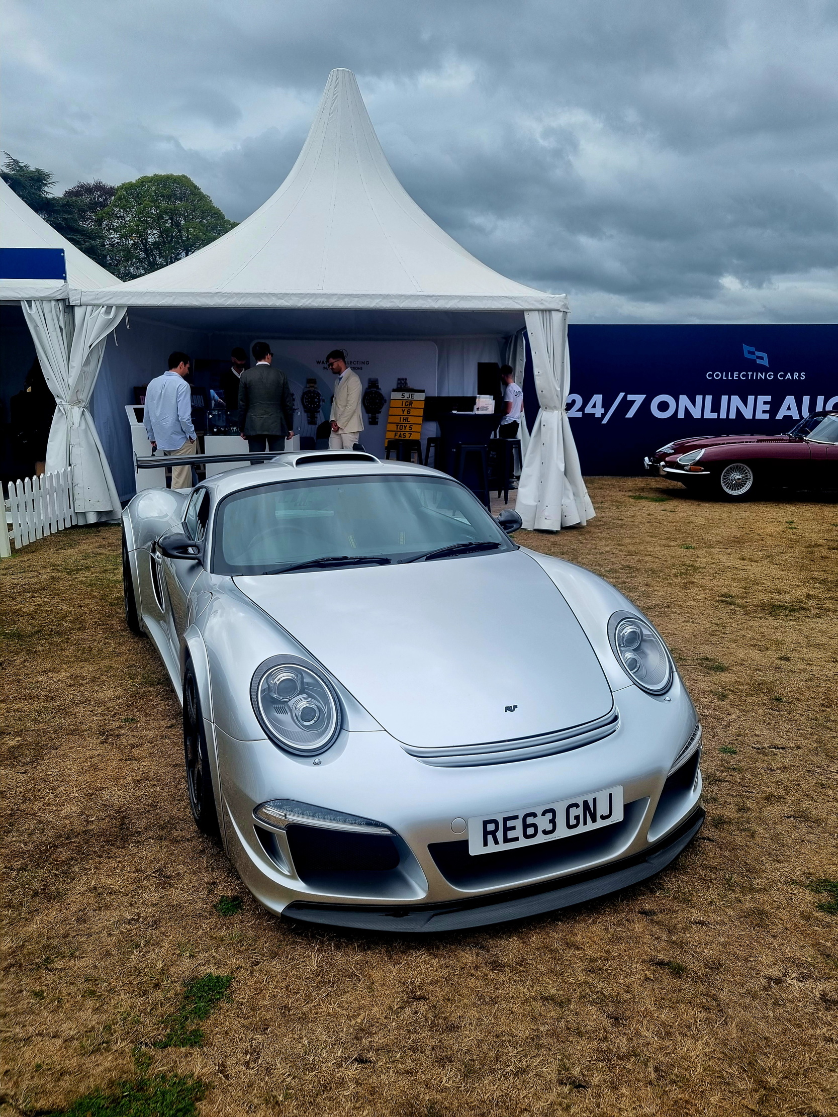A ruf CTR3 Clubsport.