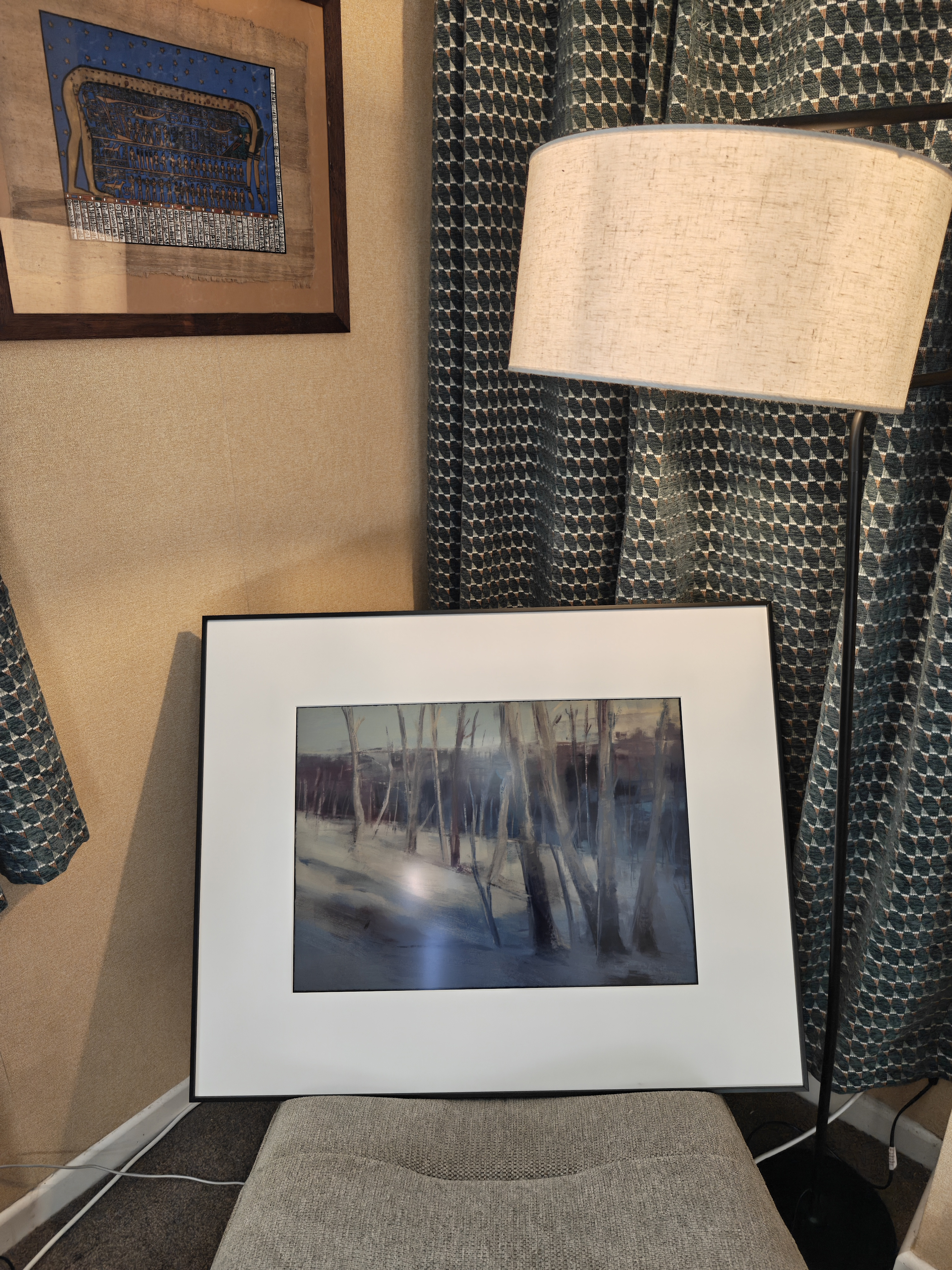 A digital art picture frame