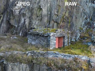 Bir drone ile fotoğraflanan bir dağ manzarası