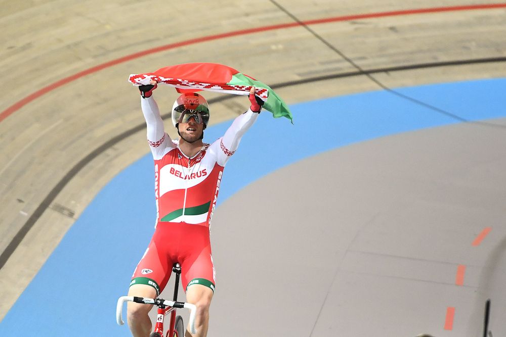 Belarus' Yauheni Karaliok celebrates after winning the men's Scratch final during the UCI Track Cycling World Championships