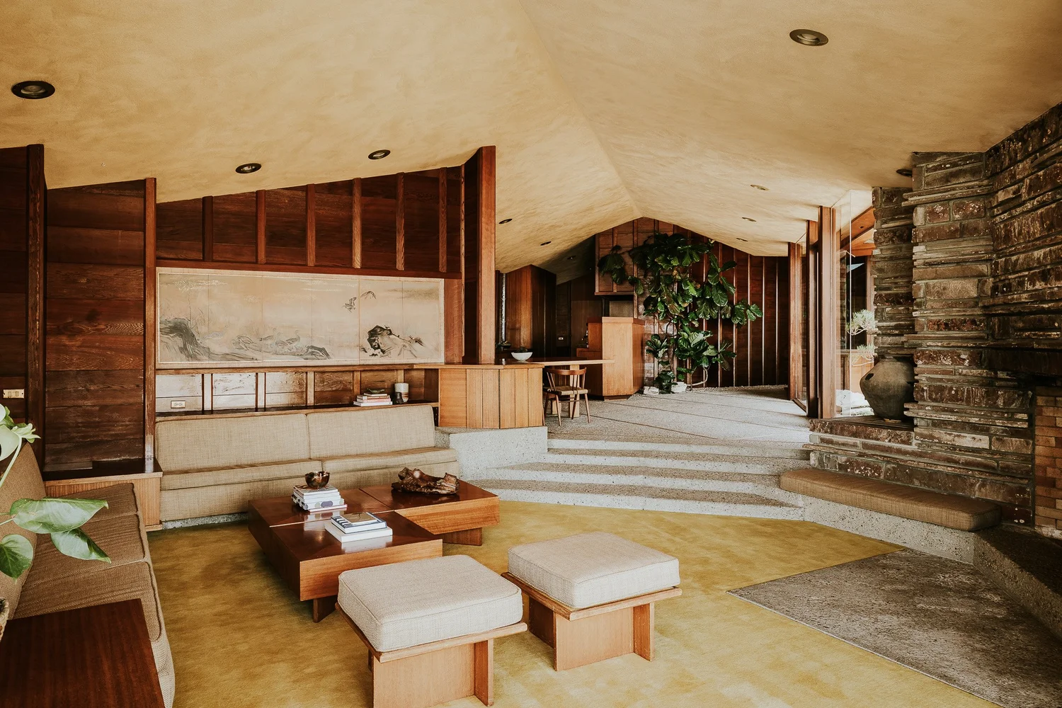 An oceanfront modernist house by one of Frank Lloyd Wright's disciples, hits the market
