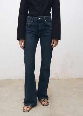 Mid-Rise Flared Jeans - Women | Mango Usa