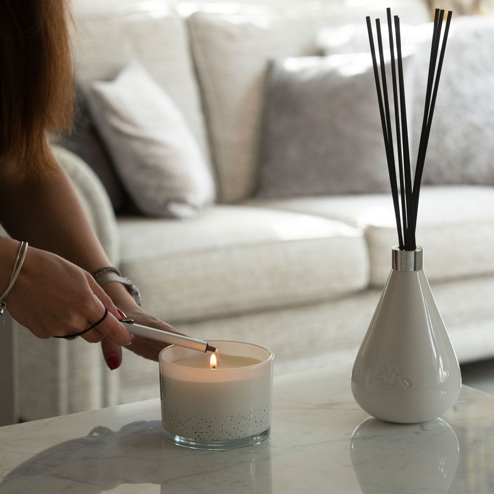 Why you've been burning candles wrong expert's tip for burning evenly