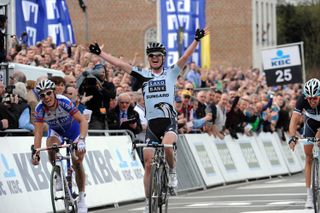 Nick Nuyens wins Tour of Flanders 2011