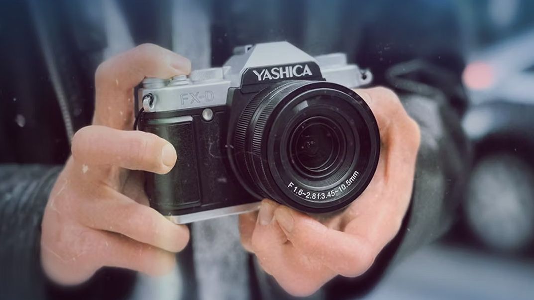 Yashica FX-D