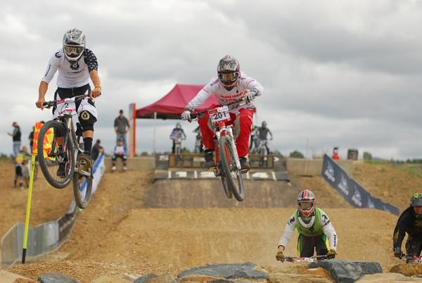 Blake Nielson shows plenty of style with Ryan Hunt in practice.