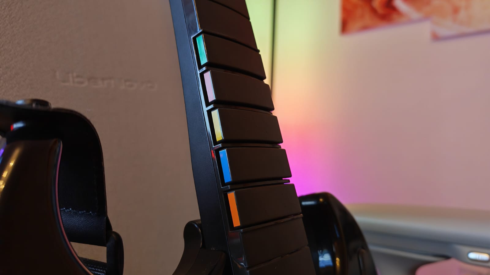 The bottom frets on the PDP Riffmaster controller