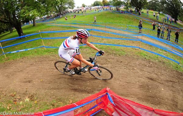 Helen Wyman (Kona) alone on lap two