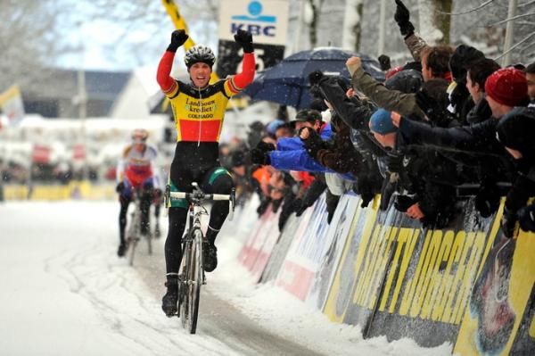 Nys put on a stirring display for the Belgian faithful