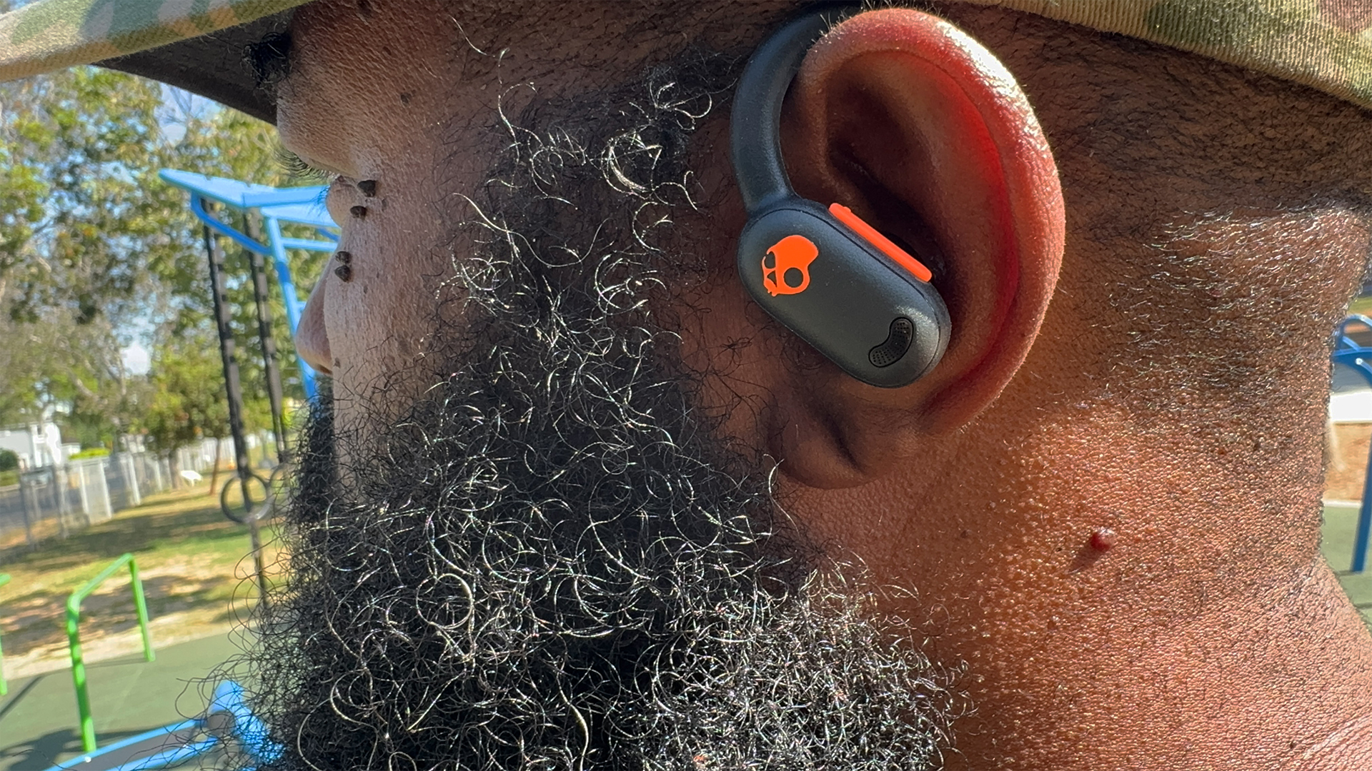 Skullcandy Push ANC Active — это надежный повседневный аксессуар с достойным звуком.