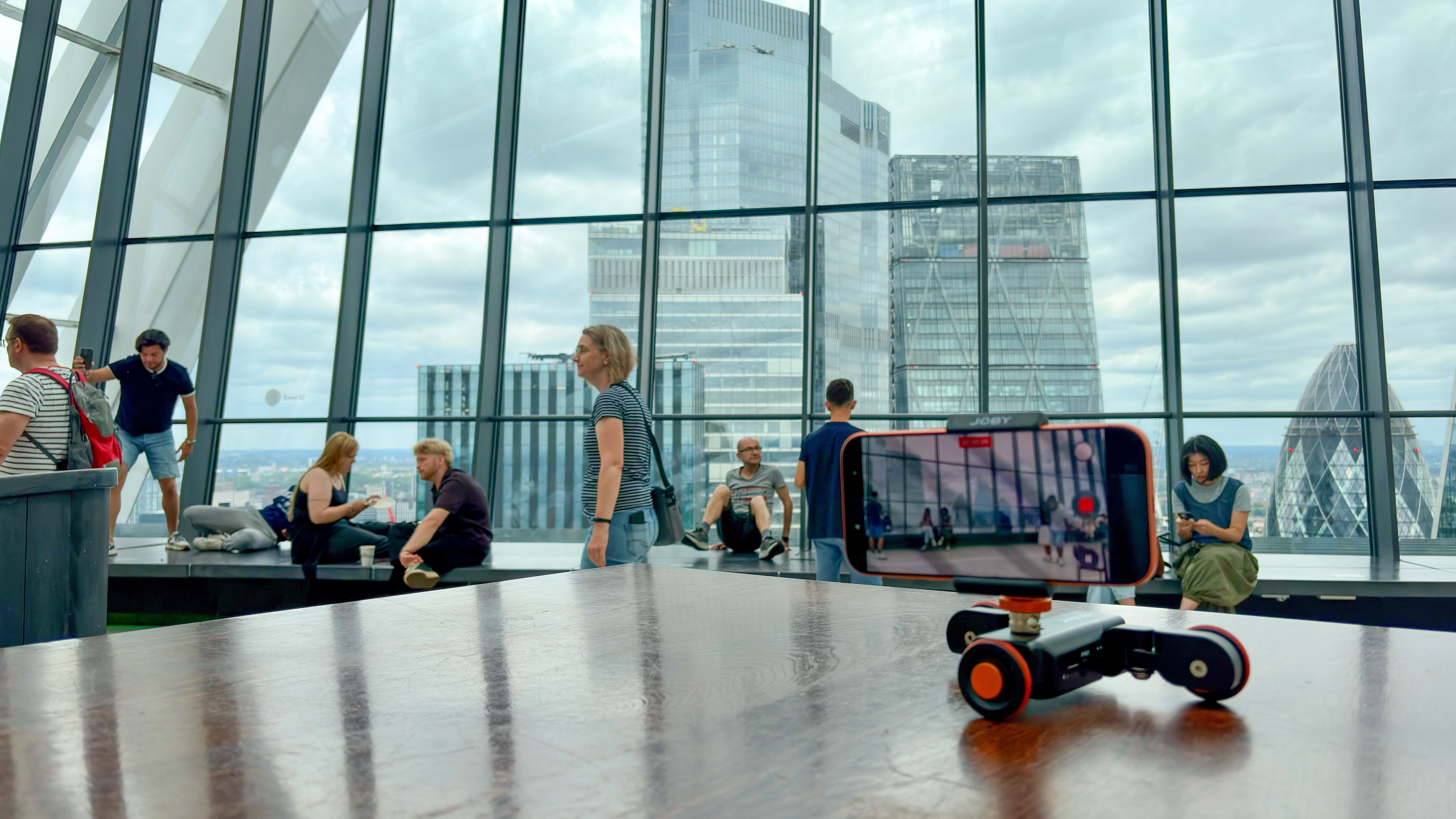 Andoer L4 Pro dolly