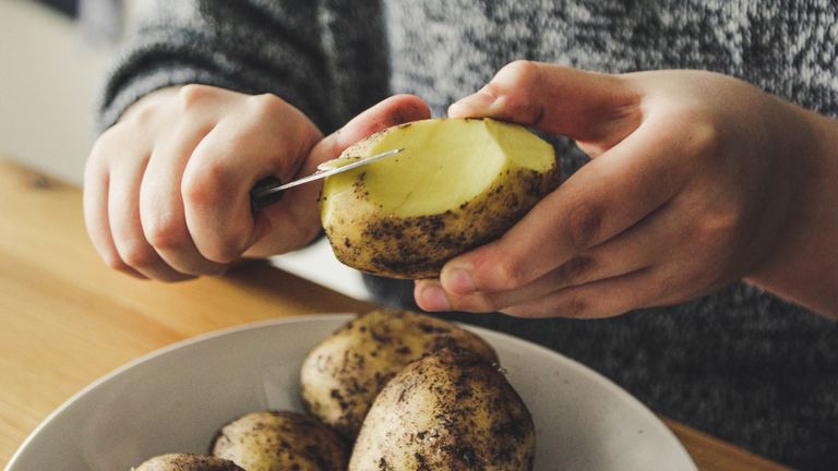 Surprising Health Benefits Of Potatoes (and How To Cook Them In A ...