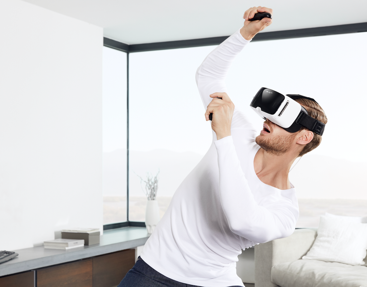 Zeiss VR One Connect Brings SteamVR Support, Motion Controls To Mobile