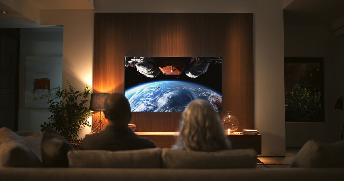 New Samsung Ad Campaign for QLED 8K TV Celebrates Apollo 11 Moon