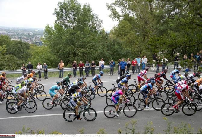 The peloton during the 2013 Grand Prix Cycliste de Montr&eacute;al