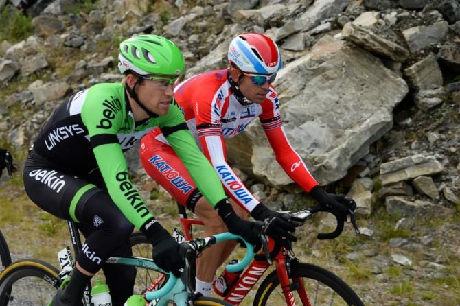 Lars Petter Nordhaug (Belkin) and Alexander Kristoff (Katusha) chatting