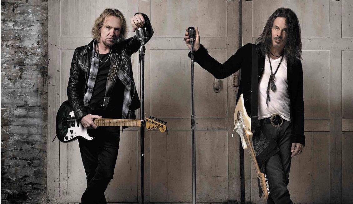 Adrian Smith (left) and Richie Kotzen