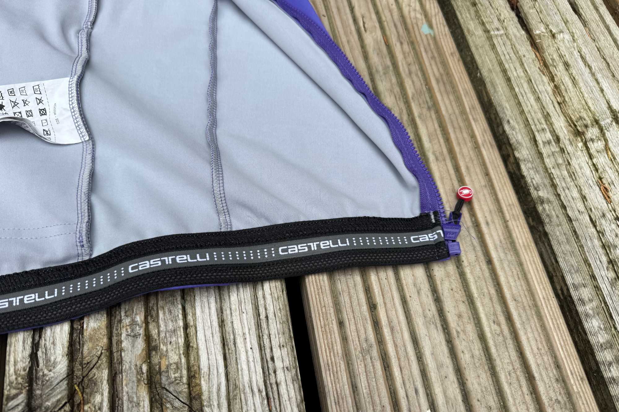 Detail of the Castelli Do.Di.Ci jacket