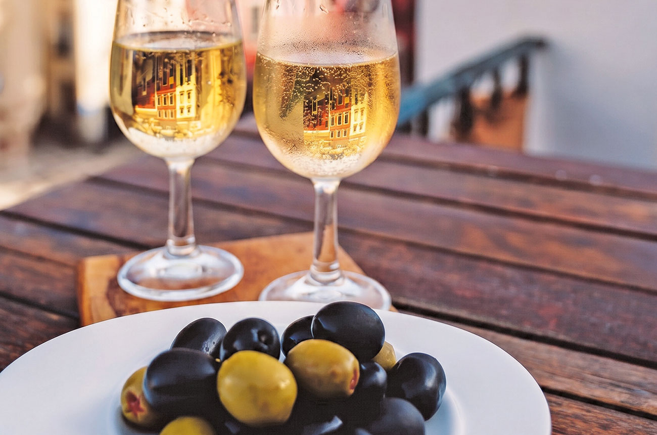 olives with fino sherry