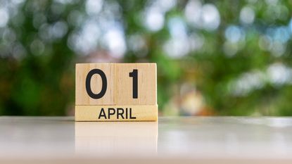 April 1 desk calendar