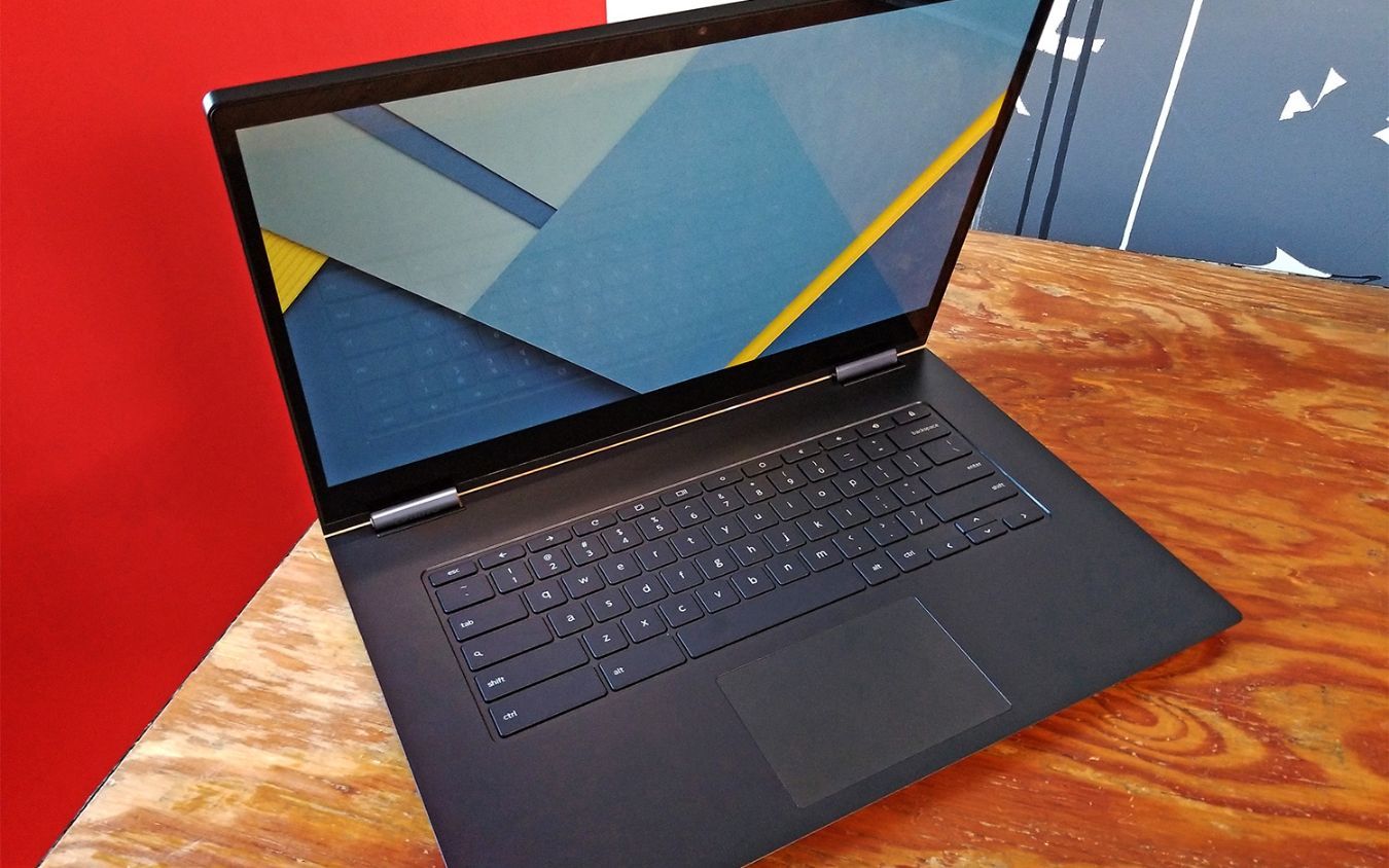 Lenovo Debuts $750 Yoga Chromebook to Take on Pixelbook | Laptop Mag