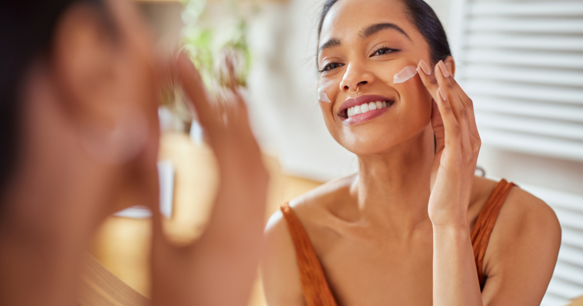 J'ai essayé une technique appelée Moisture Sandwiching et ma peau a été la meilleure qu'elle a été depuis un moment