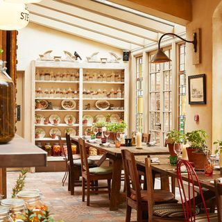 Pig Hotels dining room with rustic decor