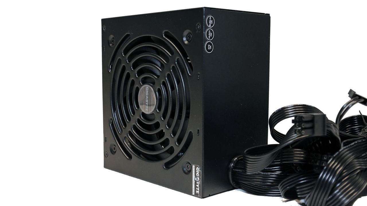 Gigabyte P550B