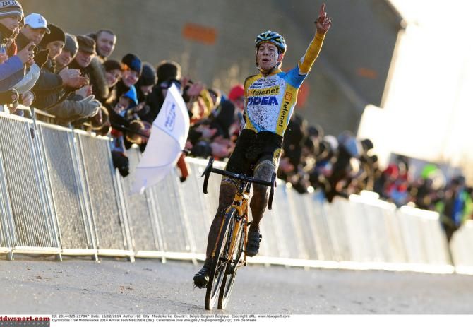 Tom Meeusen crosses the line alone to claim the win