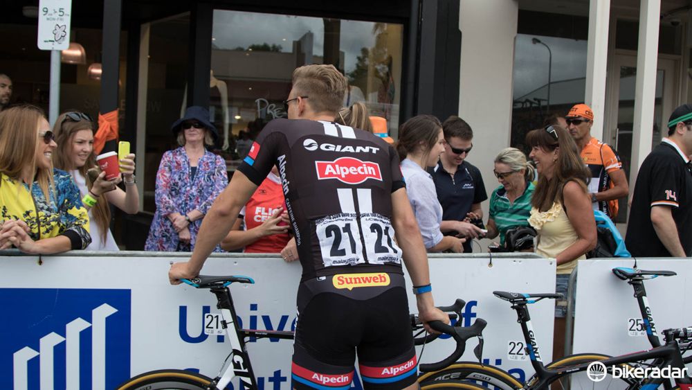 Marcel Kittel meets some fans before a stage start