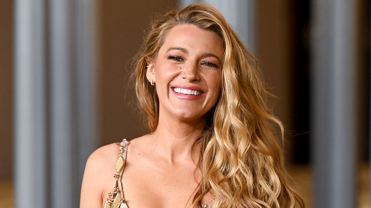 Blake Lively at the LACMA in LA in a red carpet dress