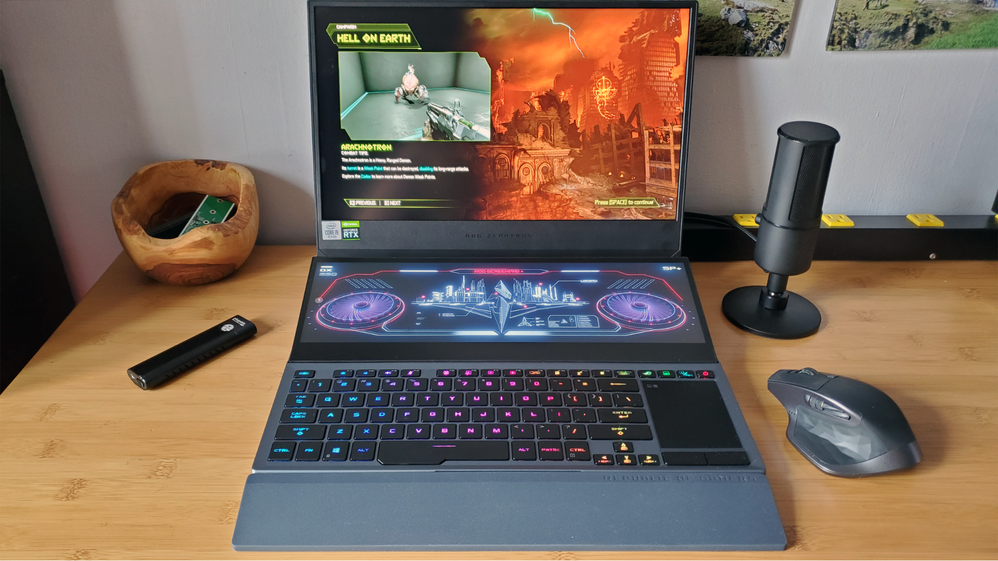 Asus ROG Zephyrus Duo 15 GX550