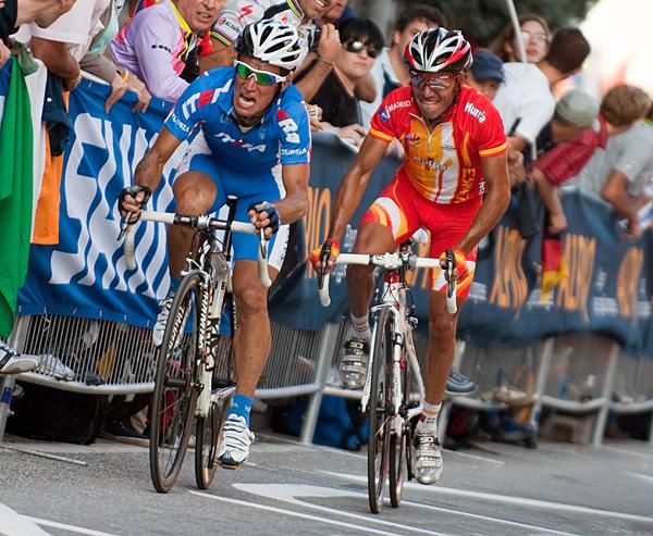 Alexandr Kolobnev (Russia) gave it his all on the way to silver - again.