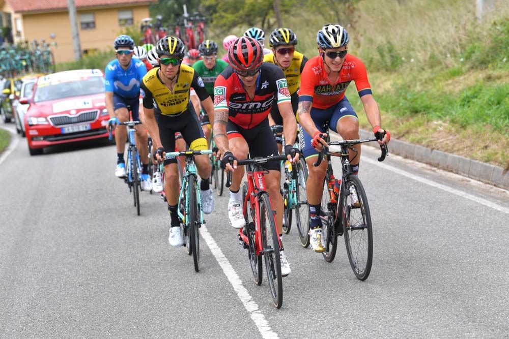 The break take on the climbs of stage 15 of the Vuelta a Espana