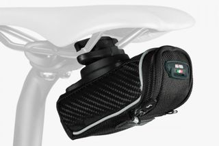 Image shows the Scicon Phantom 230 seat pack