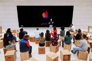 Apple Store video wall