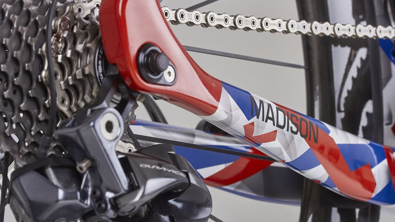 The chain stays feature an overlay of red, white and blue to commemorate the national champion
