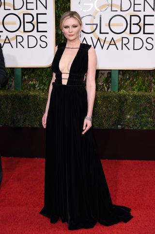 Kirsten Dunst at the Golden Globes 2016