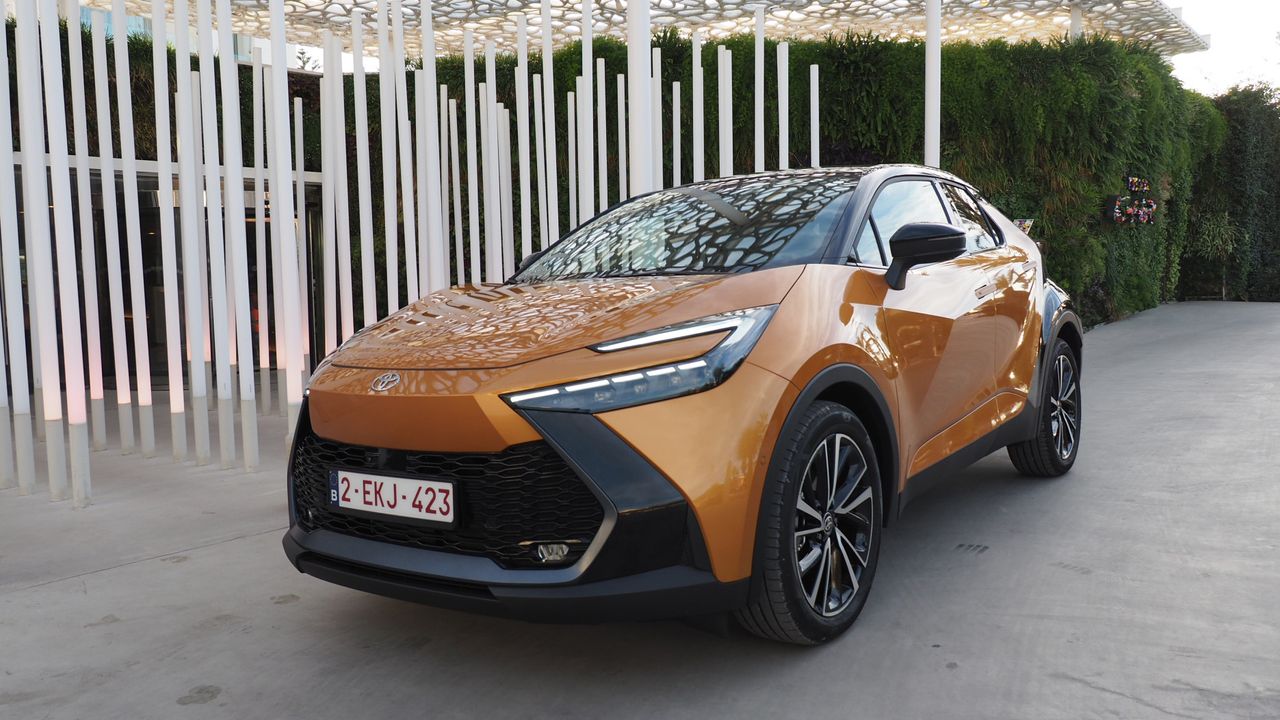 Toyota C-HR 2023