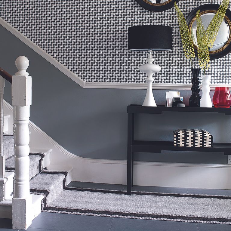 How to make a narrow hallway look wider with clever paint tricks