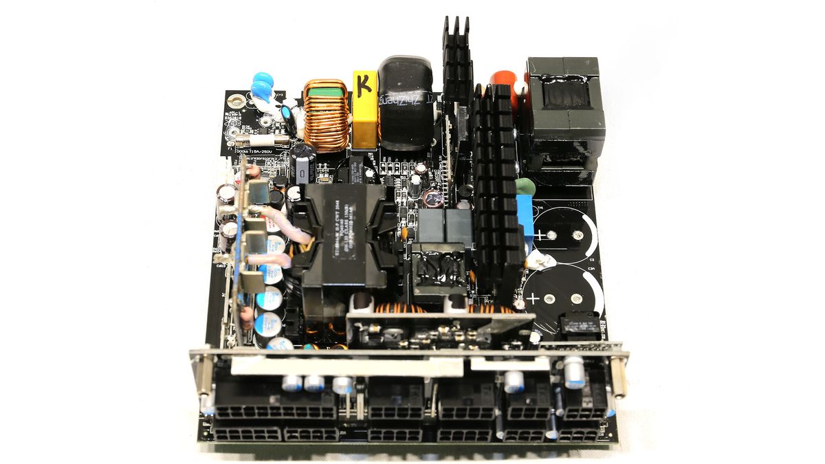 Thermaltake Toughpower GF1 1000W