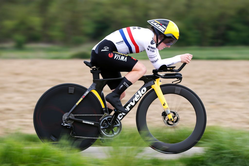 LUXEMBOURG CESSANGE LUXEMBOURG APRIL 29 Anna Henderson of United Kingdom and Jumbo Visma Women Team sprints during the 14th Ceratizit Festival Elsy Jacobs 2022 Prologue a 22km Individual Time Trial stage from Cessange to Cessange ITT felsy on April 29 2022 in Luxembourg Cessange Luxembourg Photo by Bas CzerwinskiGetty Images