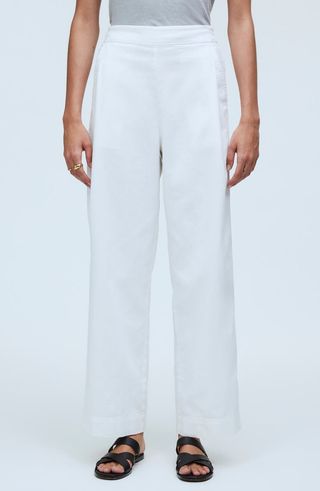 Pull-On Straight Leg Crop Pants