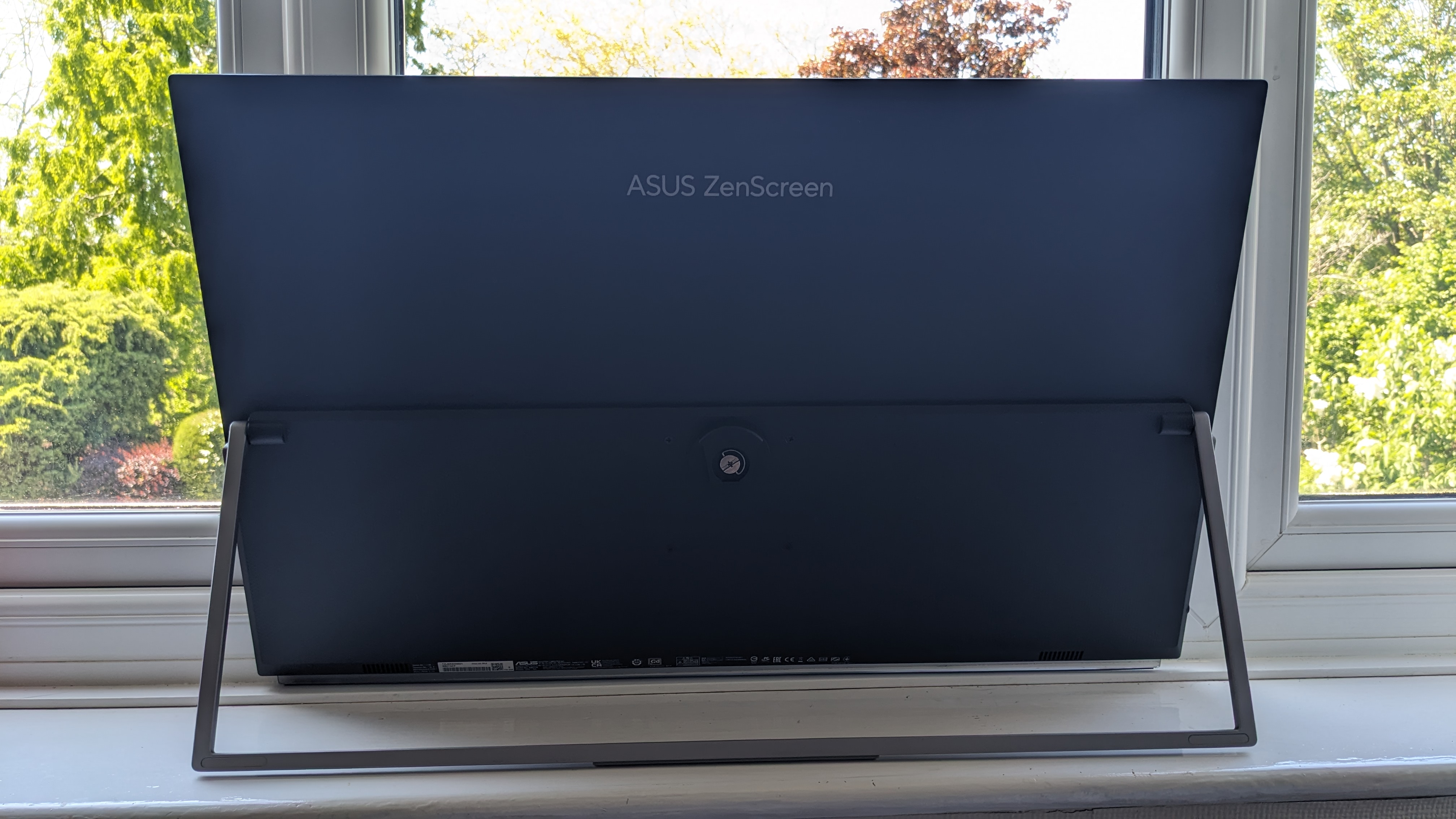 Asus ZenScreen MB27ACF during our review